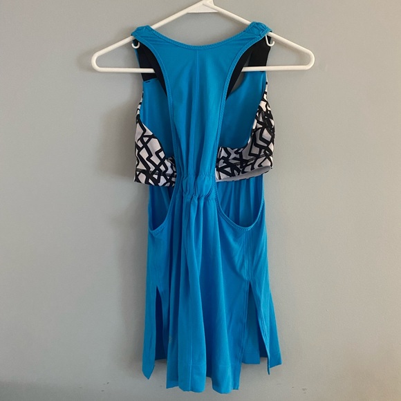 Rare Seawheeze Lululemon Stash It tank size 6 - Picture 4 of 7